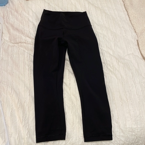 Lulu Lemon Cropped Leggings - Picture 2 of 3